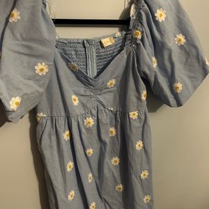 Altrd State size XS puff sleeve light blue daisy dress
